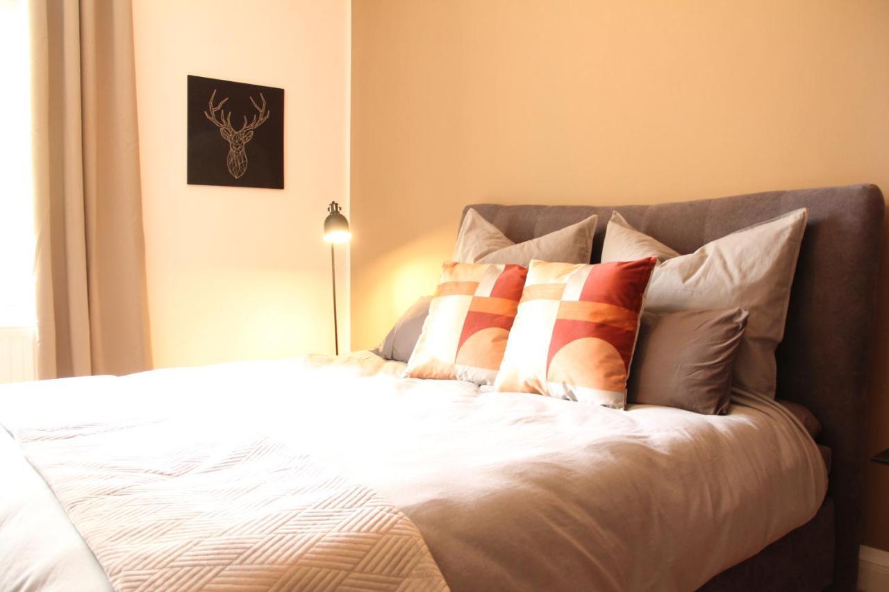Secret Hideaways Zentrales Newyork-Designapartment Mit 2 Betten Nahe Messe L Flughafen Duisburg Luaran gambar