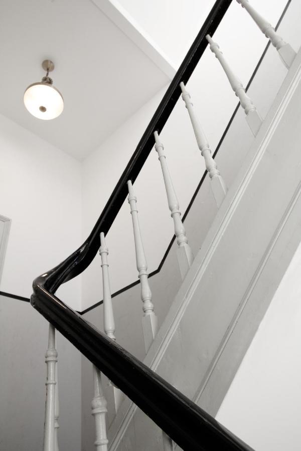 Secret Hideaways Zentrales Newyork-Designapartment Mit 2 Betten Nahe Messe L Flughafen Duisburg Luaran gambar